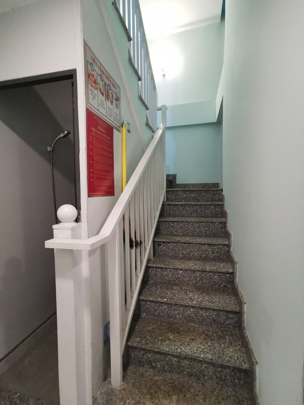 Bán nhà Núi Thành, Quận Tân Bình 3 lầu - 11 phòng full n.thất, thang máy,hẻm 6m, có HĐ thuê 45tr/th