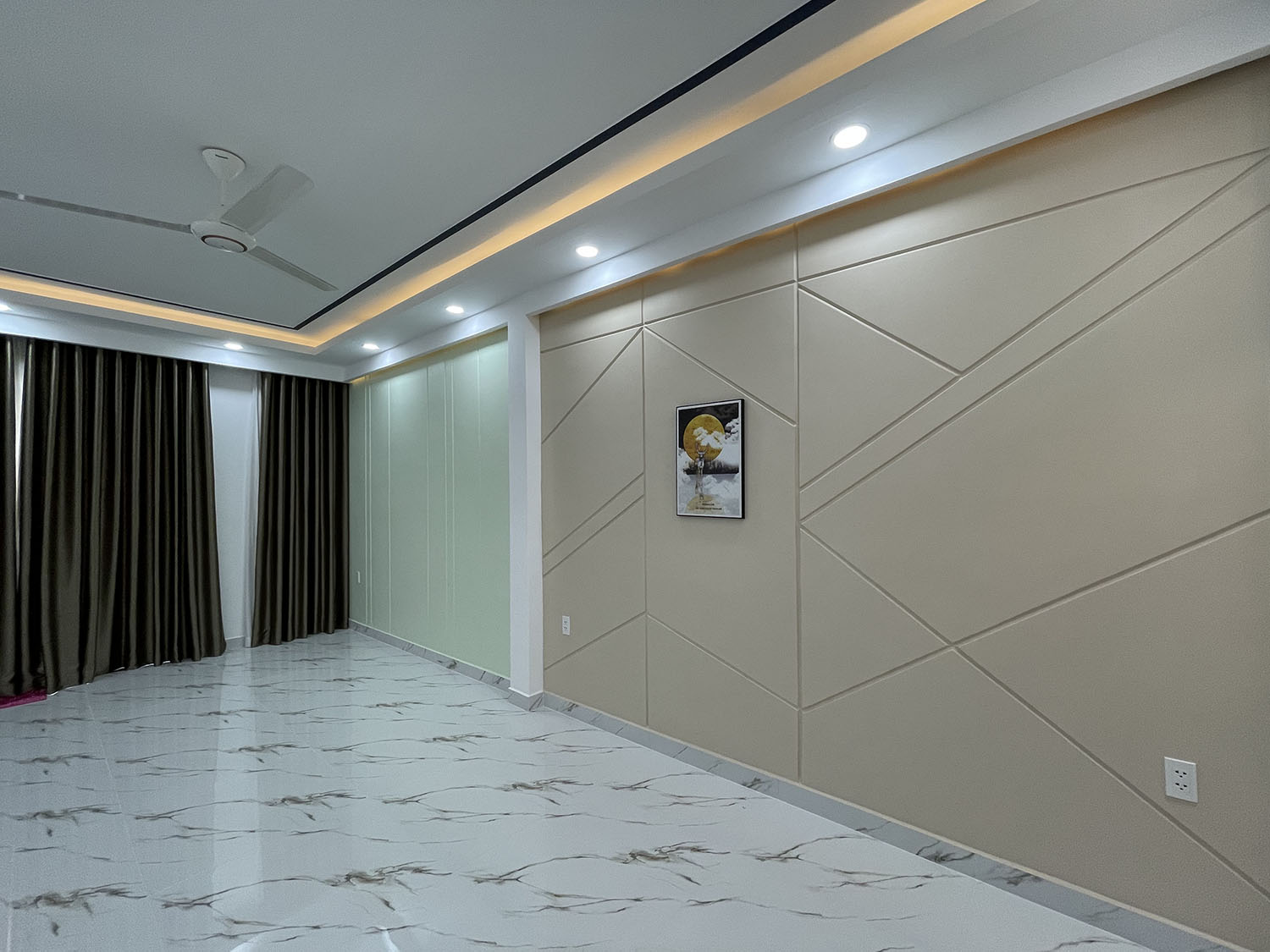 Tuyệt phẩm 4 lầu thiết kế Merlion Singapore đẹp lung linh, có thang máy hẻm ôtô khu VIP Lạc Long Quân